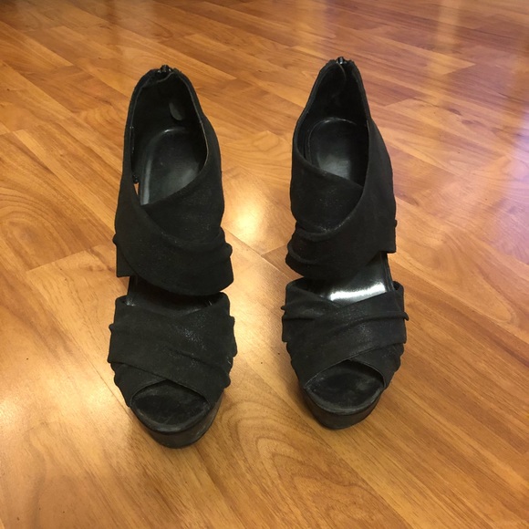 Heels from Victoria Secret - Picture 5 of 5